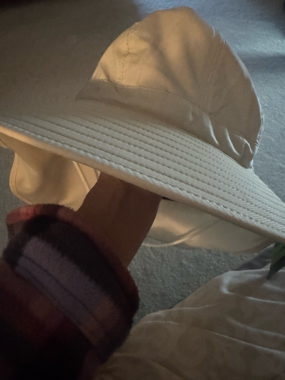 Farmers defense -White Bucket Hat - Lightweight Sun Protection